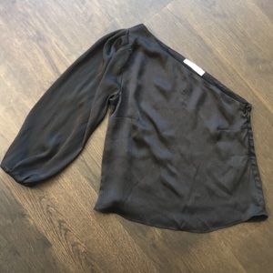 MNG One Shoulder Top